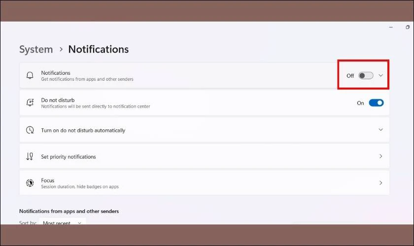 Nhấn gạt thanh gạt tại dòng Notifications sang chế độ Off để tắt thông báo